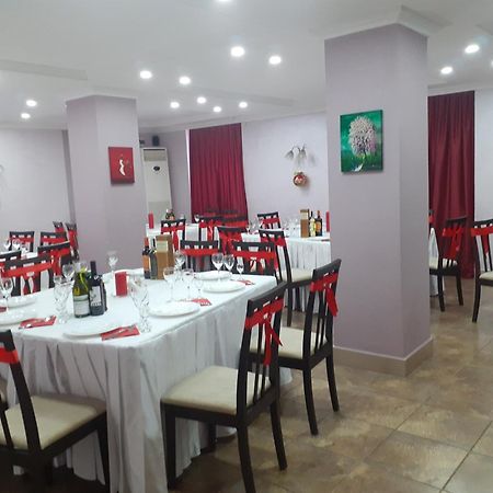 City Hotel Ustʼ-Kamenogorsk Εξωτερικό φωτογραφία
