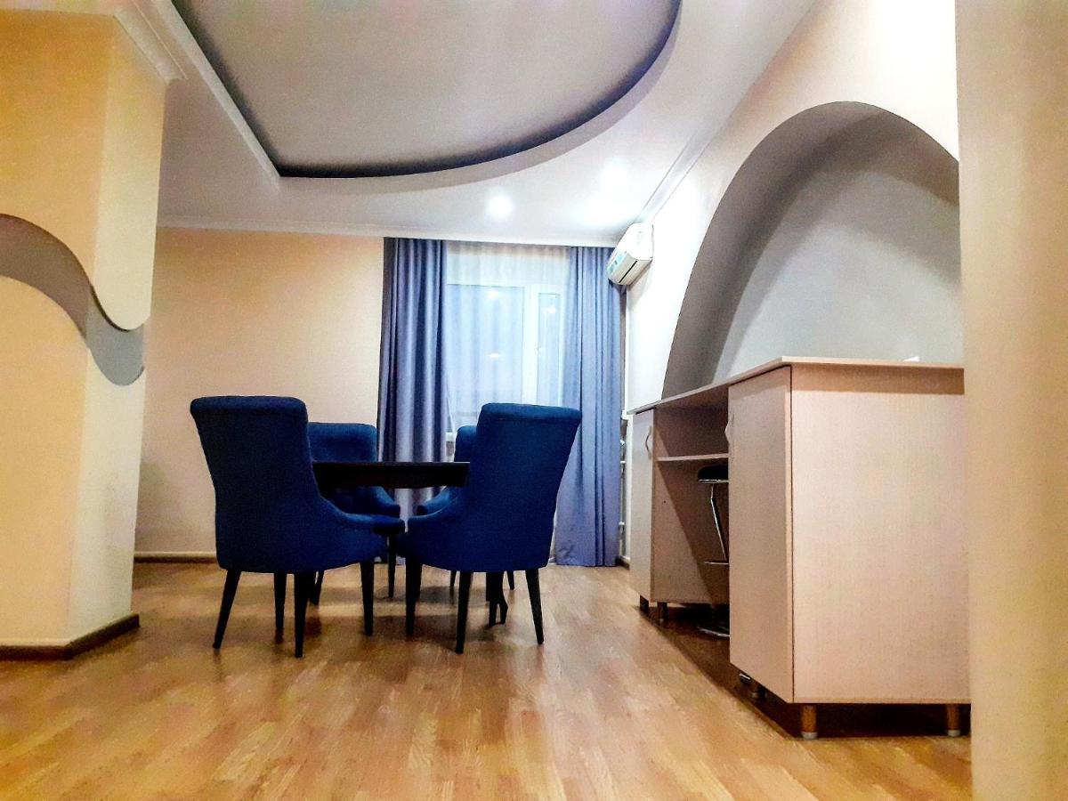 City Hotel Ustʼ-Kamenogorsk Εξωτερικό φωτογραφία