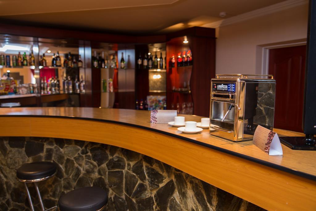 City Hotel Ustʼ-Kamenogorsk Εξωτερικό φωτογραφία