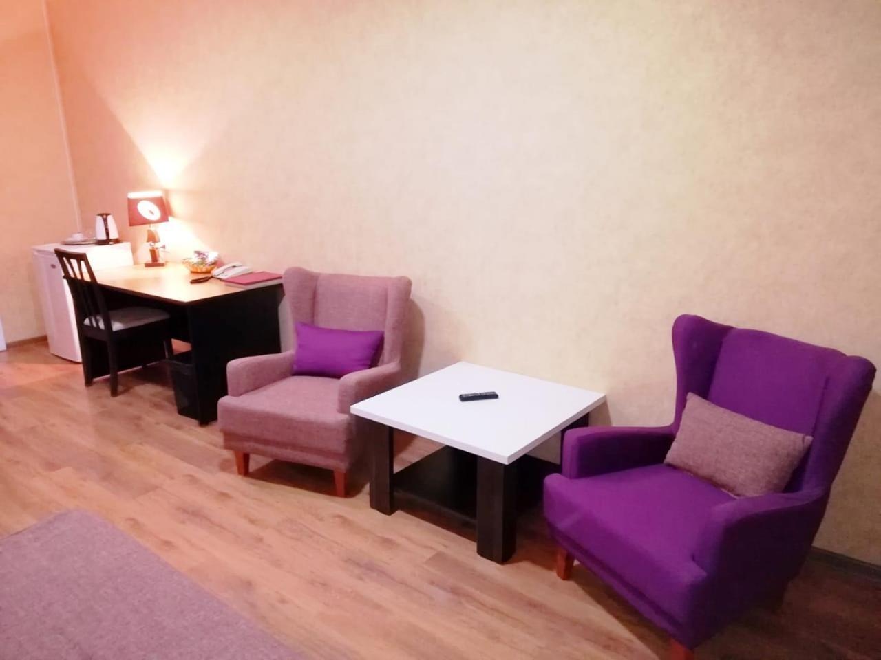 City Hotel Ustʼ-Kamenogorsk Εξωτερικό φωτογραφία