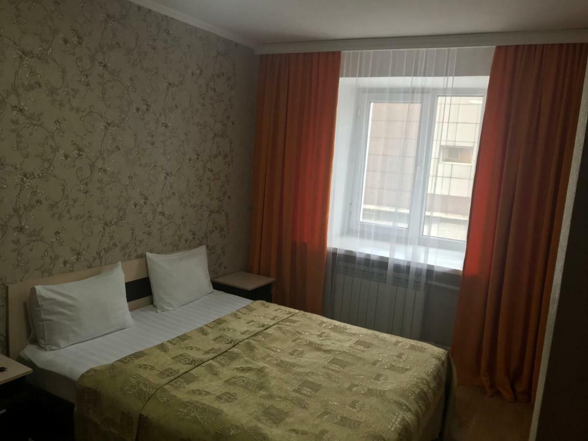 City Hotel Ustʼ-Kamenogorsk Εξωτερικό φωτογραφία