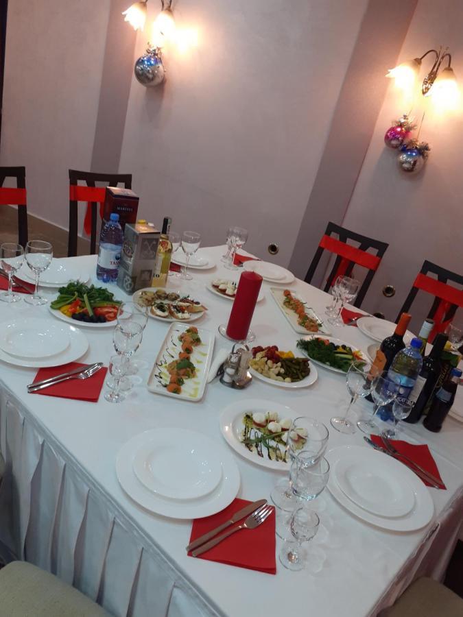 City Hotel Ustʼ-Kamenogorsk Εξωτερικό φωτογραφία
